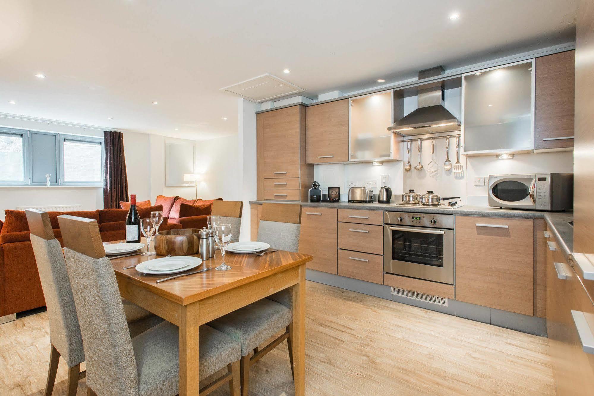 Premier Suites Newcastle Екстериор снимка